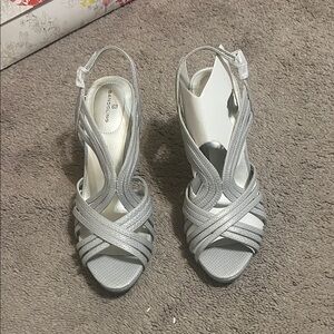 Bandolino Silver Heels